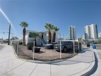 Building Photo - 2317 Santa Rita Dr
