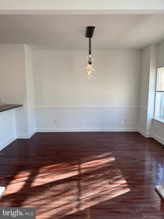 Building Photo - 111 Glacier Dr