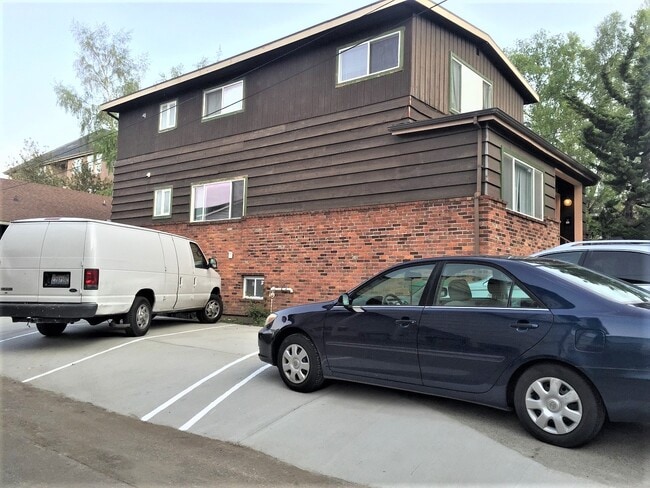 Building Photo - 4251 9th Ave NE