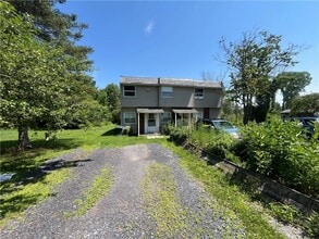 Building Photo - 520 Etna Rd