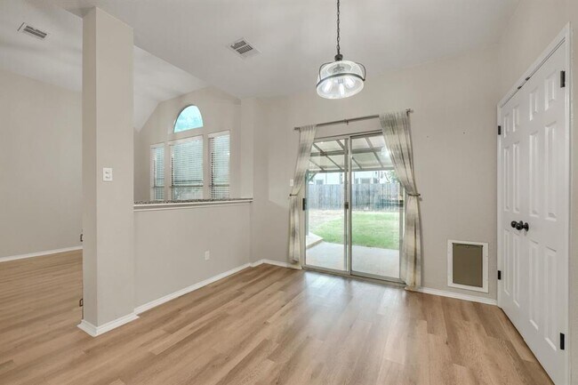 Building Photo - 17020 Tortoise St