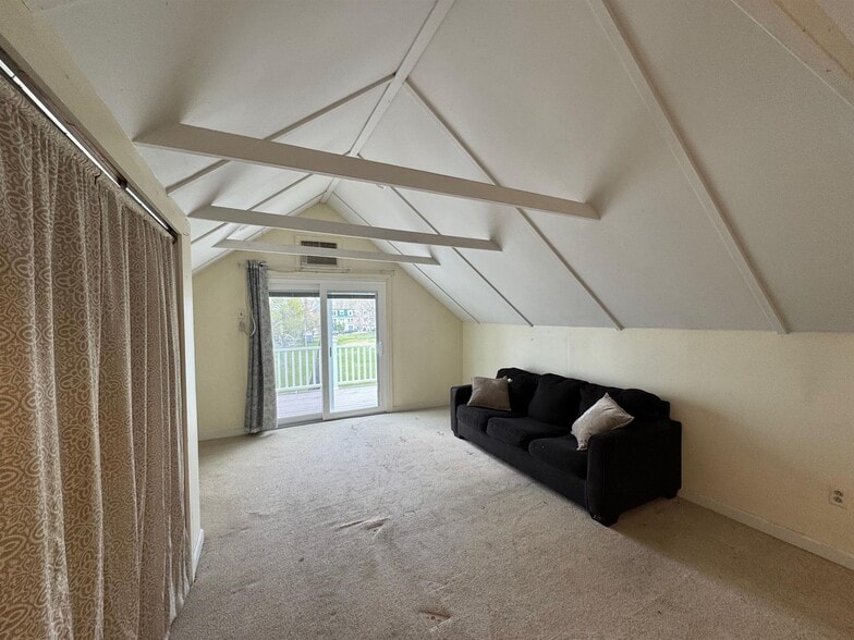 Building Photo - 57 Clarendon Ave