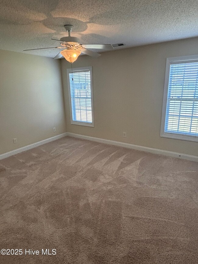 Building Photo - 2321 Sadler Dr