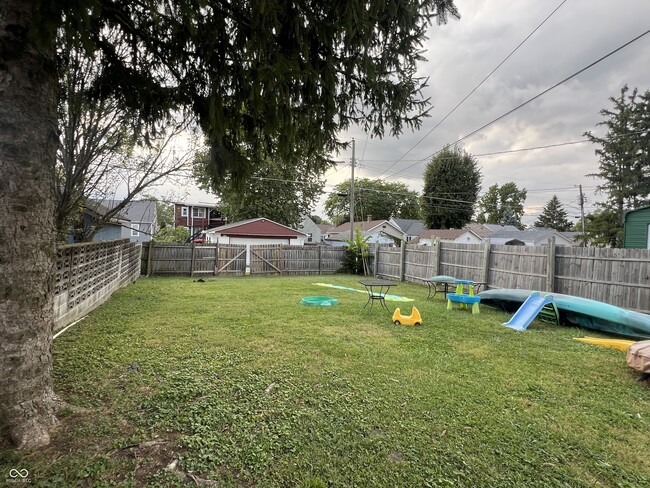 Building Photo - 154 S 9th Ave