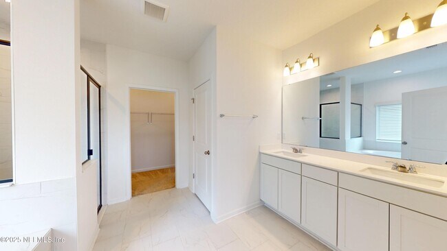 Building Photo - 637 Stargaze Ln