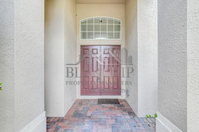 Building Photo - 10074 Iverson Dr