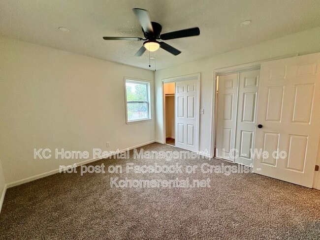 Building Photo - 307 E Main St