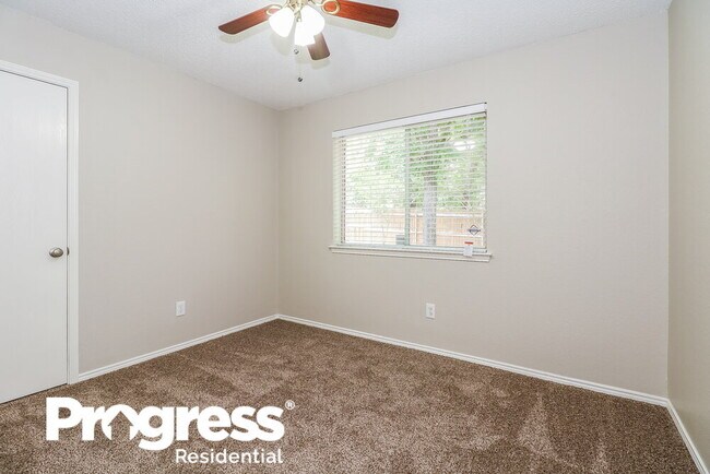 Building Photo - 5529 Alta Verde Cir