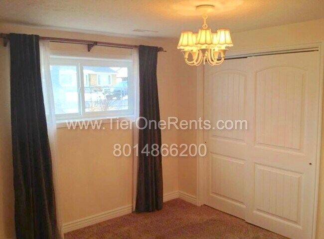 Building Photo - NO DEPOSIT option available for qualified ...