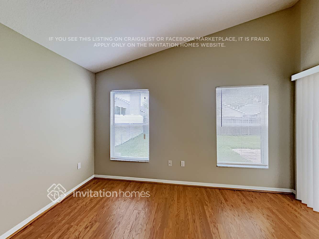 Building Photo - 10210 Merrimac Manor Dr