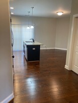 Building Photo - 100 Hexham Dr