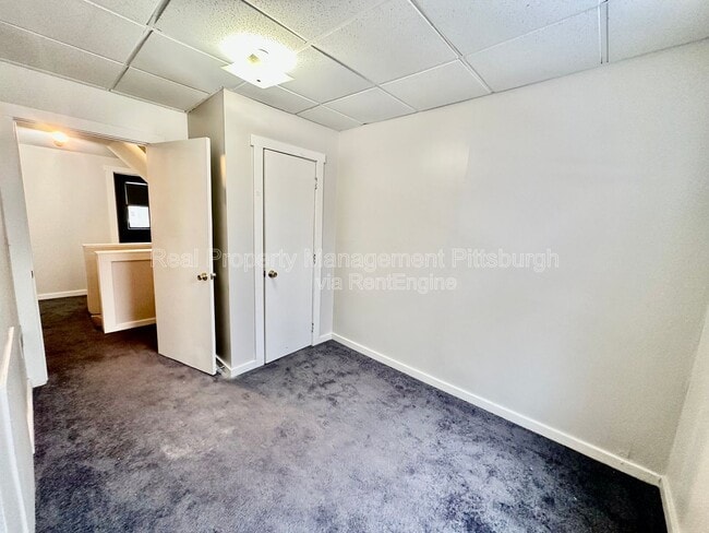 Building Photo - 126 Earl St