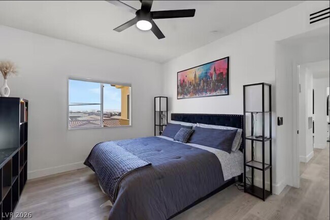 Building Photo - 8501 W University Ave