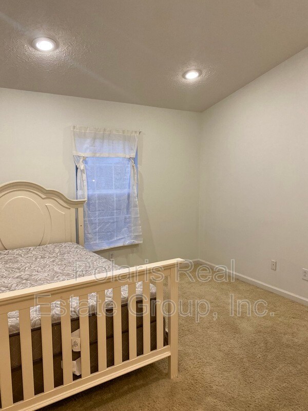 Building Photo - 11539 Reagan Dr