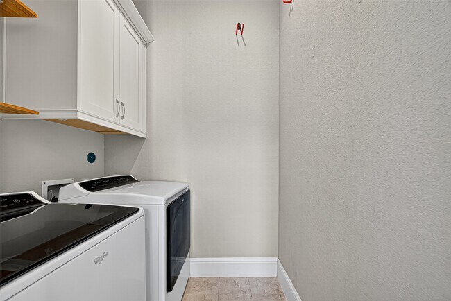 Building Photo - 2116 Mason St