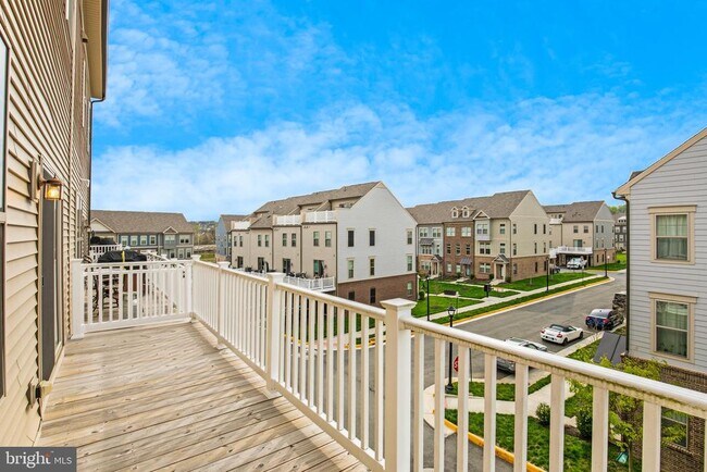 Building Photo - 222 Petite Sirah Terrace SE