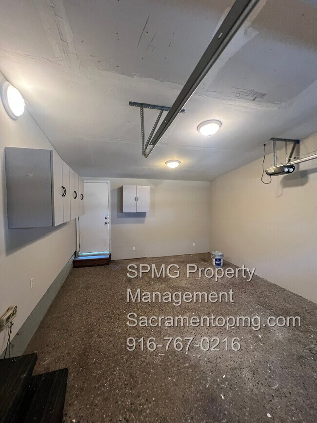 Building Photo - Rocklin Rental Gem – 3 Bed, 2 Bath, Large ...