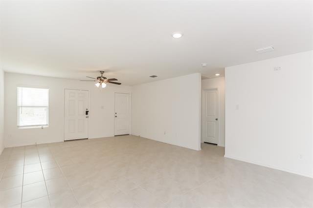 Building Photo - 3154 Crestone Dr