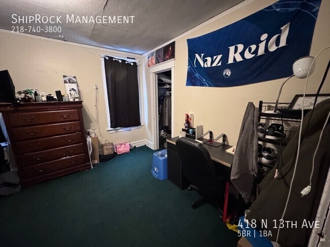 Building Photo - 418 N 13th Ave E