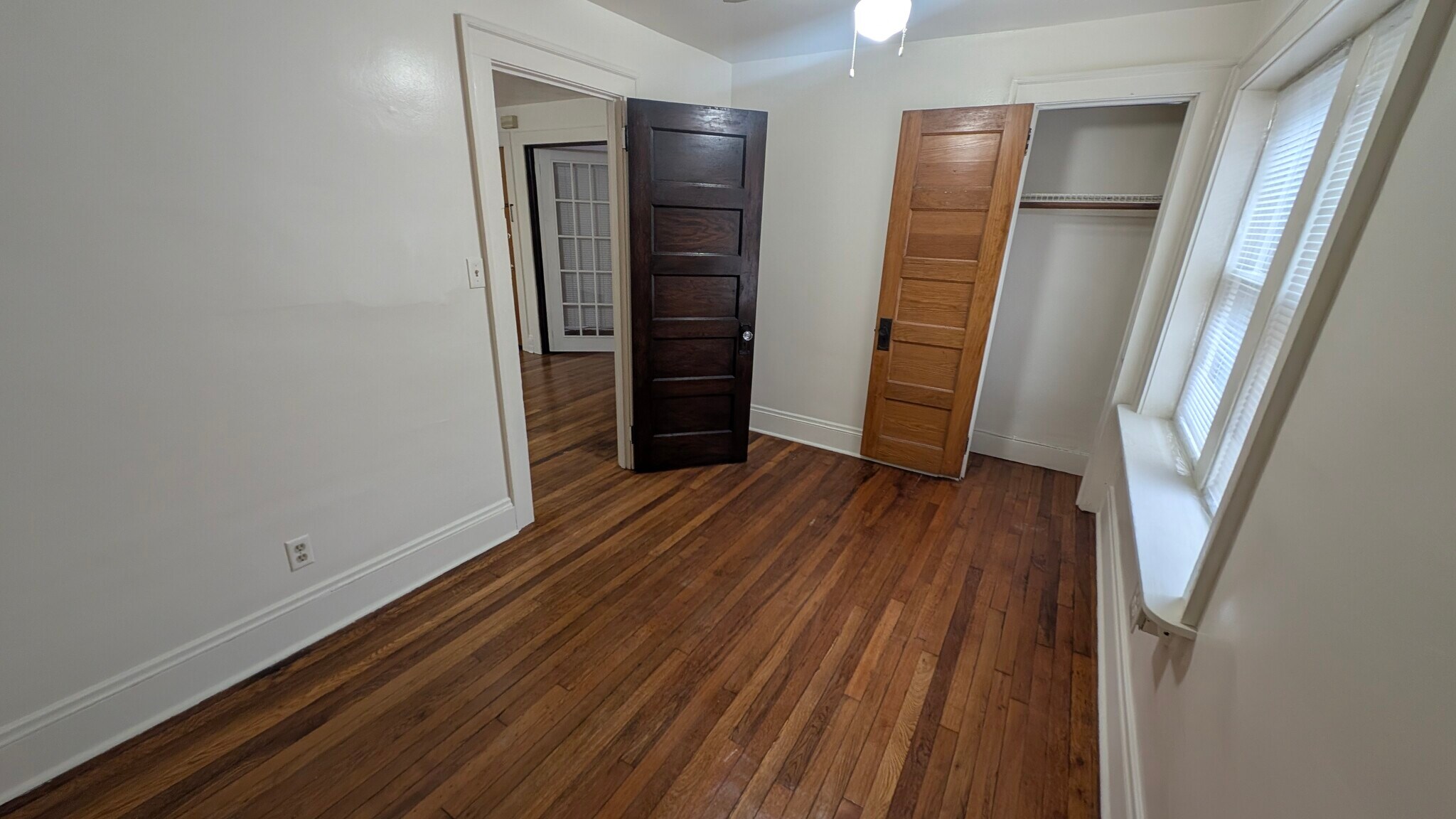 Building Photo - 1973 W 44th St