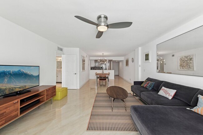 Building Photo - 3580 S Ocean Blvd