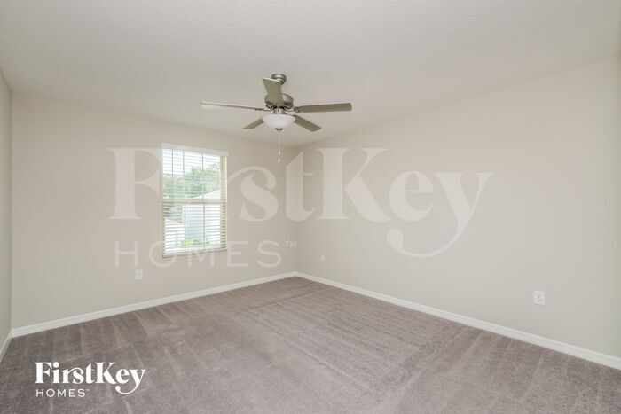 Building Photo - 10501 Fairy Moss Ln
