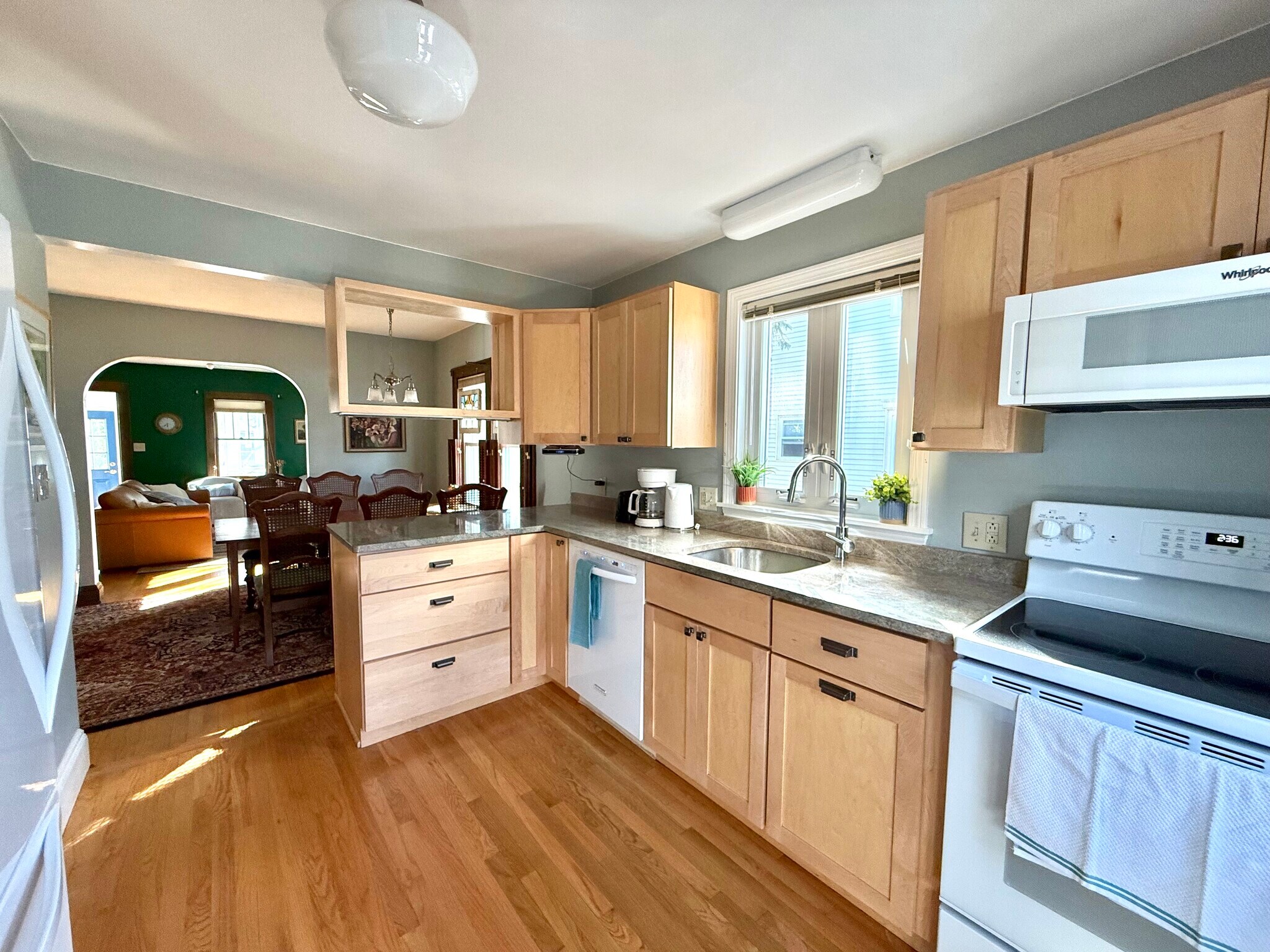 Building Photo - 5 Franklin St