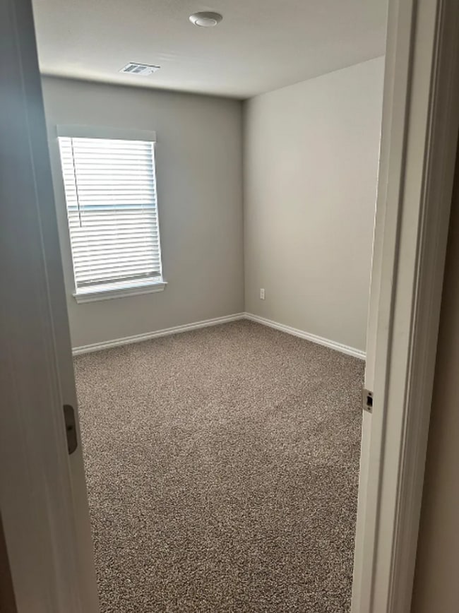 Building Photo - 4 Bed | 3 Bath | New Build | Bartlesville