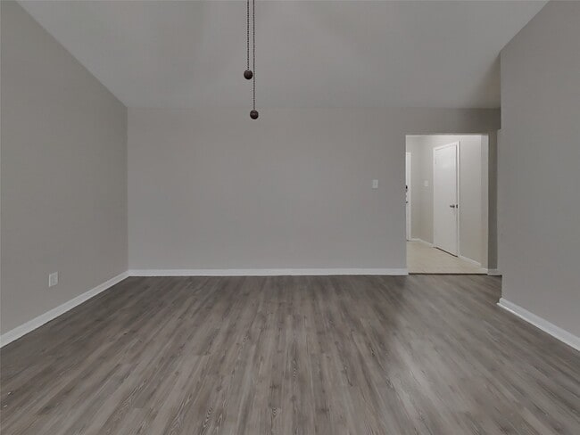 Building Photo - 23110 Newgate Dr