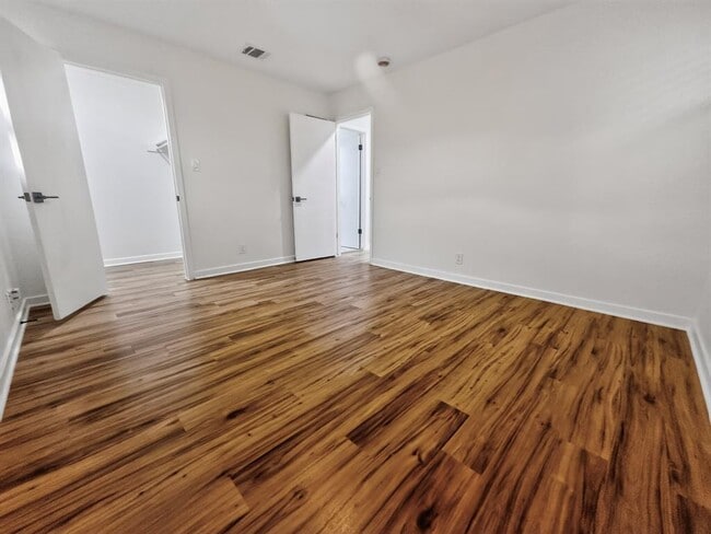 Building Photo - 3438 Willowrun Dr