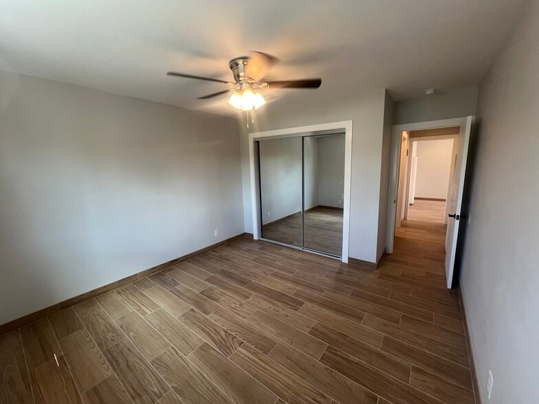 Building Photo - 6909 Fulton Ave