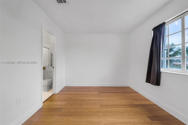 Building Photo - 14260 SW 121st Pl