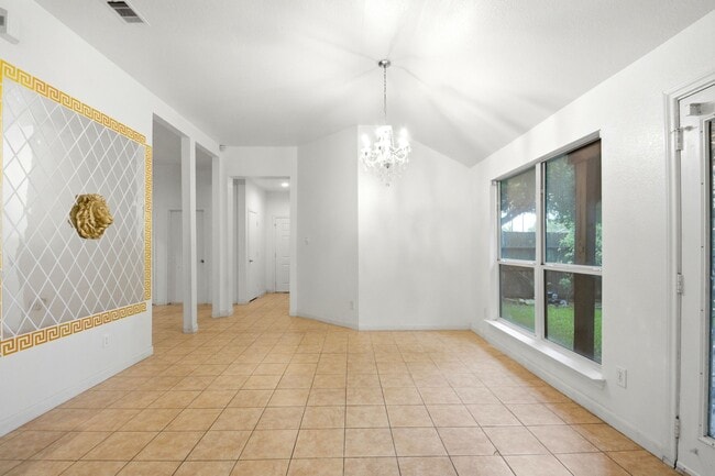 Building Photo - 111 Thunder Basin Dr