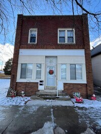 Building Photo - 1057 Eureka Rd