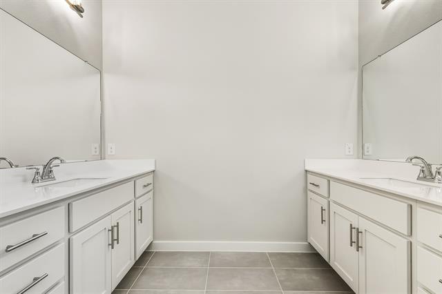 Building Photo - 1720 Palmetto Rd