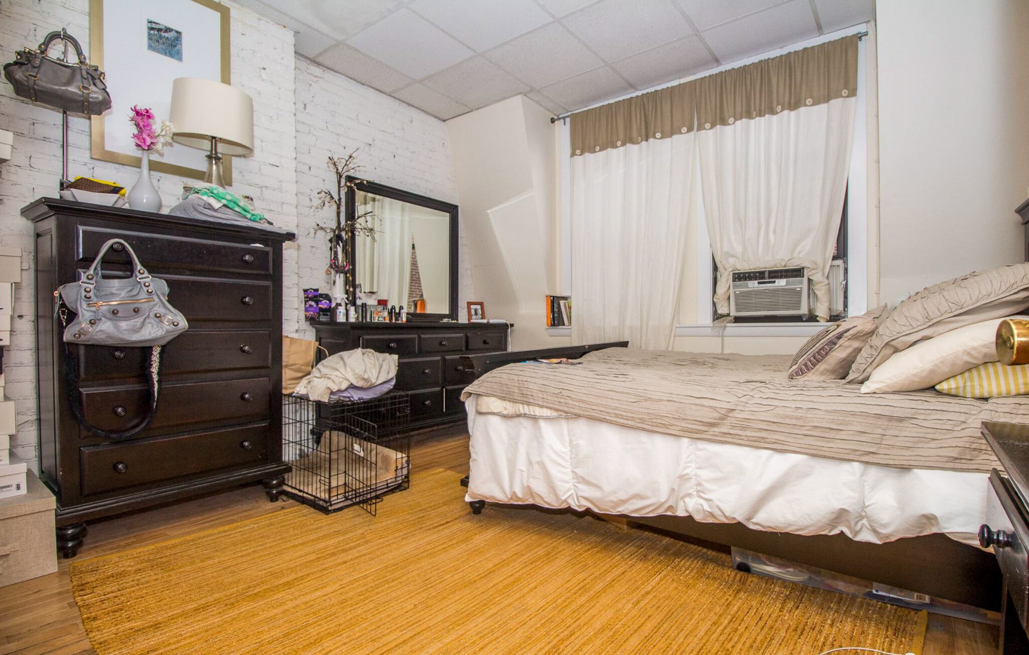 Building Photo - 217 Washington St