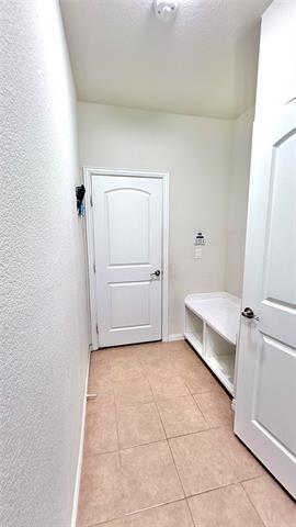 Building Photo - 2321 Leeward Pl