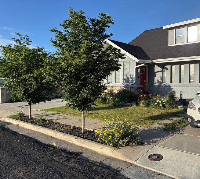 Building Photo - 2723 S 8650 W