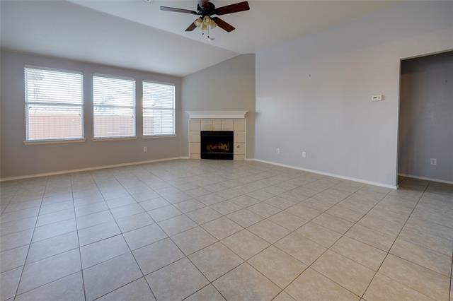 Building Photo - 506 Hickory Ln