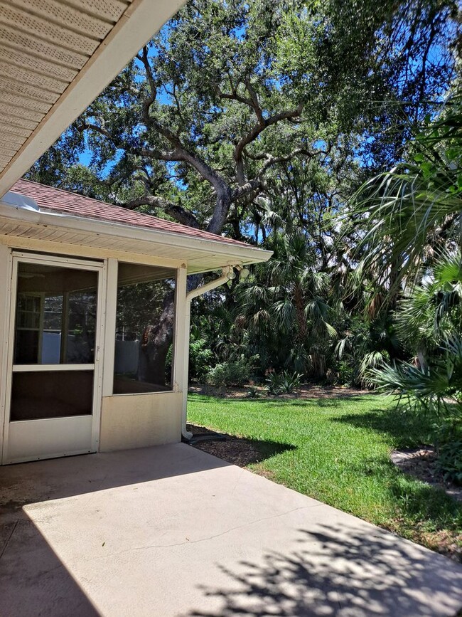 Building Photo - BEACHSIDE NSB FURNISHED RENTAL AVAILABLE M...