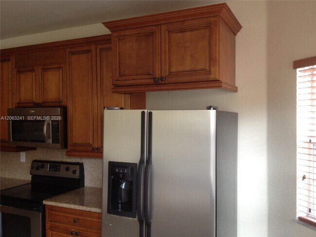 Building Photo - 17615 SW 135th Ave