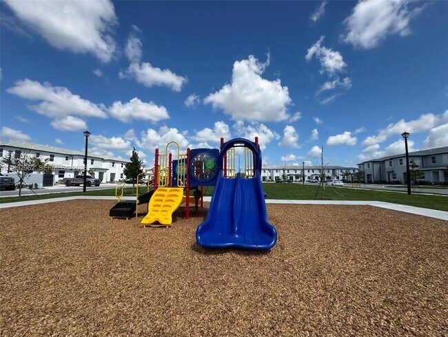 Building Photo - 27687 SW 155th Ct