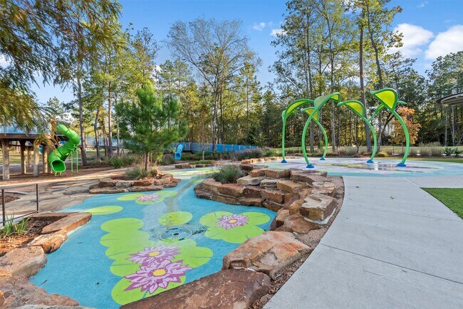 Building Photo - 15240 Hemingway Heights Dr
