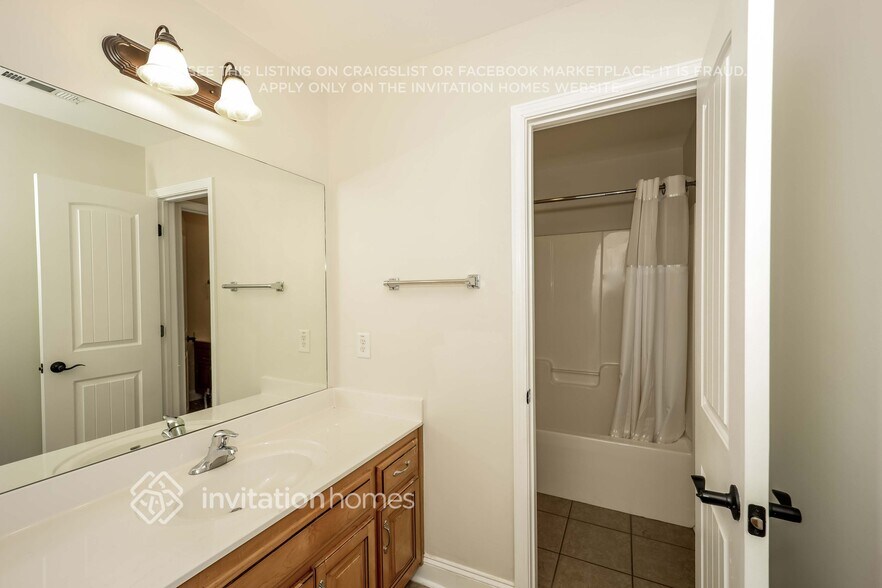 Building Photo - 275 Highwoods Pkwy