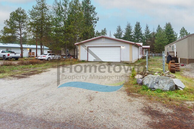Building Photo - 2 Bedroom 2 Bathroom Home with Attached 2-Car Garage Available in Athol!