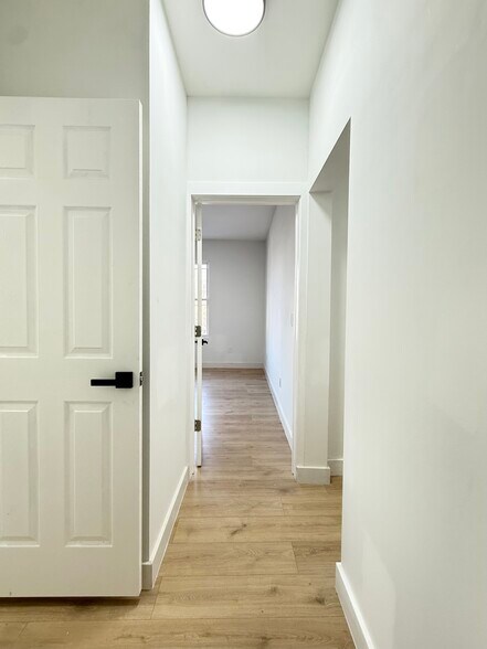 Building Photo - 124 Washington Ave