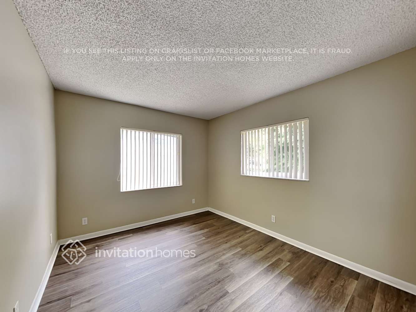 Building Photo - 6864 NW 28th Ave