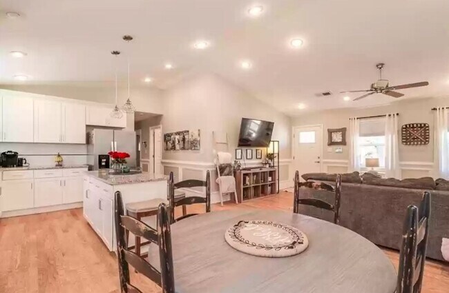 Building Photo - 3 Bed 2 Bath in Snellville!