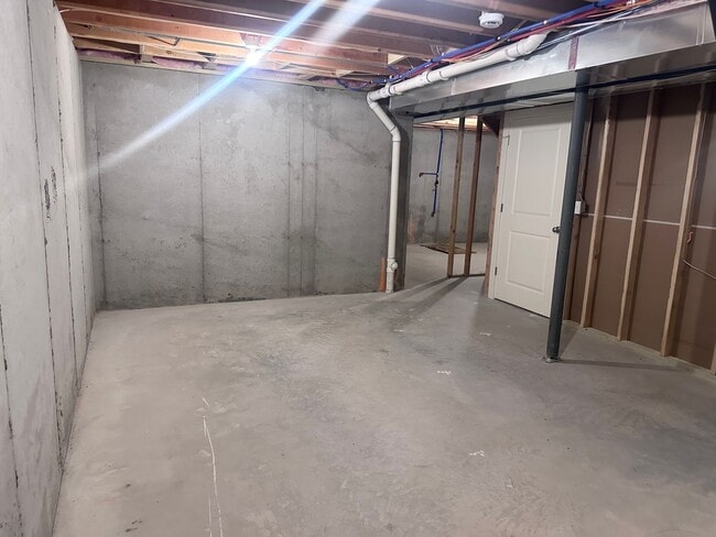 Building Photo - 3812 NW 93rd St
