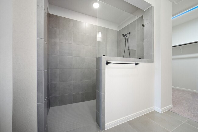 Building Photo - 13102 Verde Oaks Trl